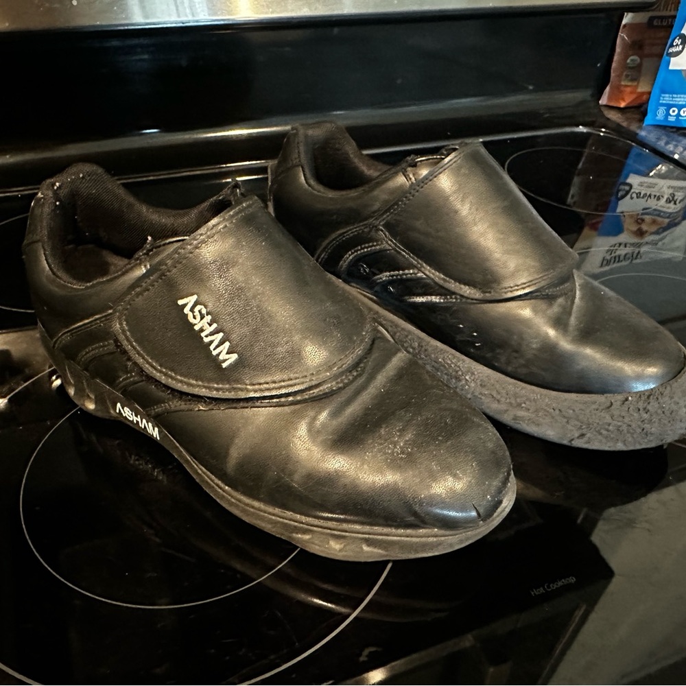 Asham Black Women’s Curling Shoes Size 10